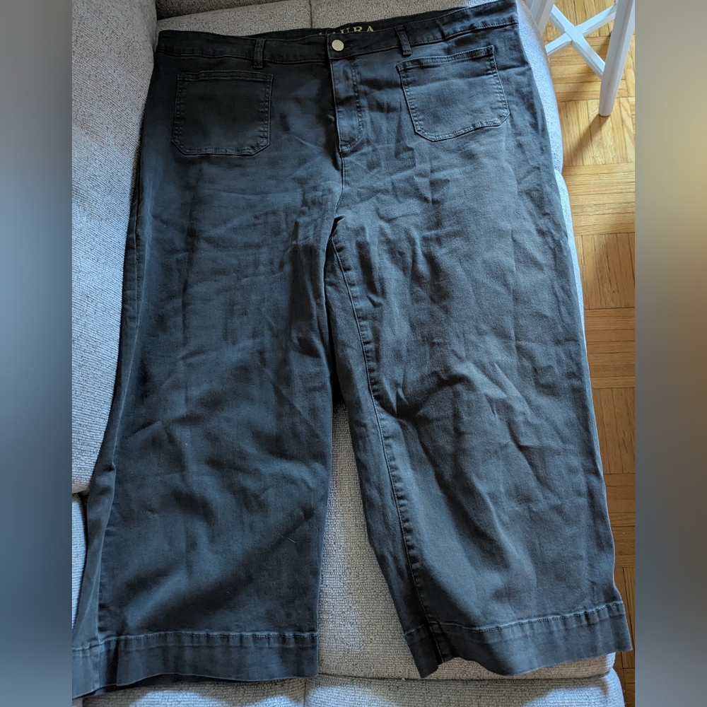 Green jeans (plus size)